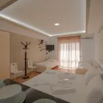 Ξενοδοχείο Angjelo 3*
