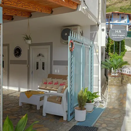 Hotel Angjelo 3*