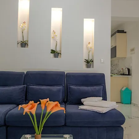 Angjelo Hotel 3*