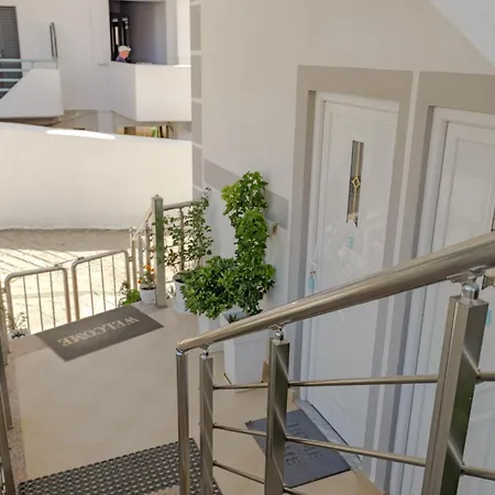 Hotel Angjelo 3*